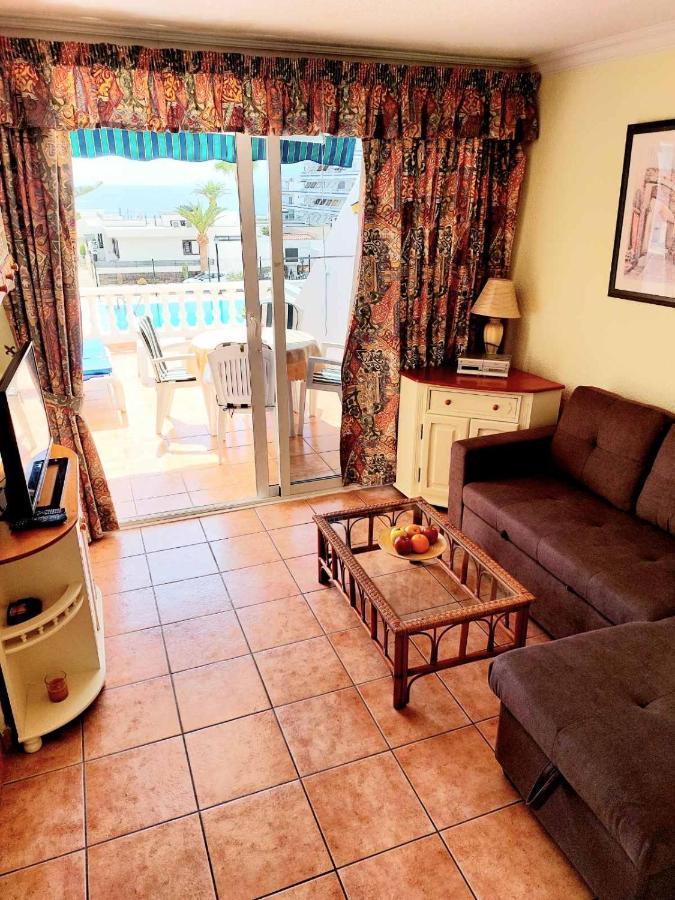 First Line Villa Floor Studio Apartment With Amazing Sea View Air Conditioned Just 50M From The Beach Costa Adeje  Zewnętrze zdjęcie